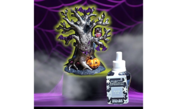 Bath & Body Works Halloween Monster Tree Wallflower Nightlight Plug & Black Tie